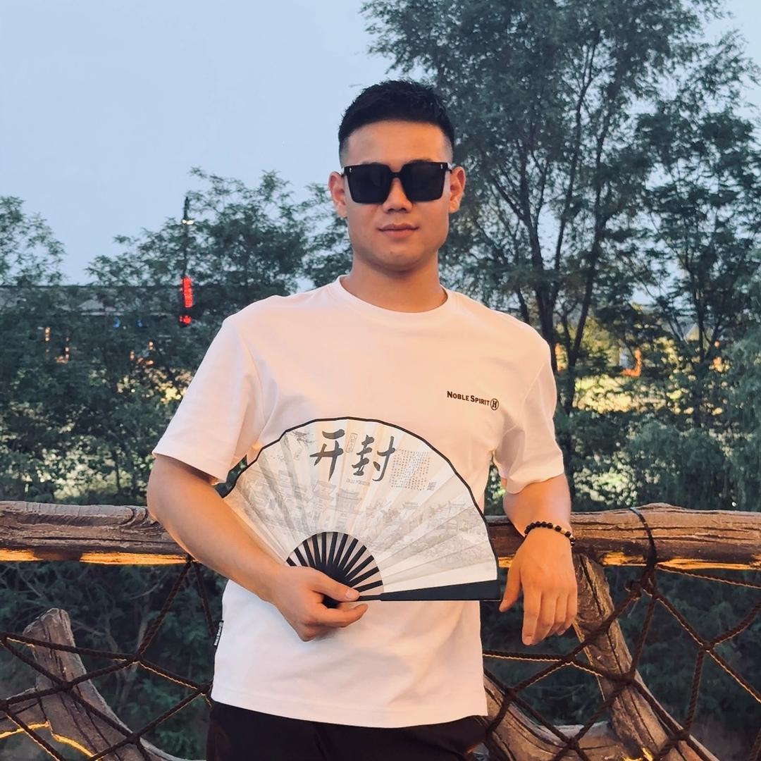 @沈y
