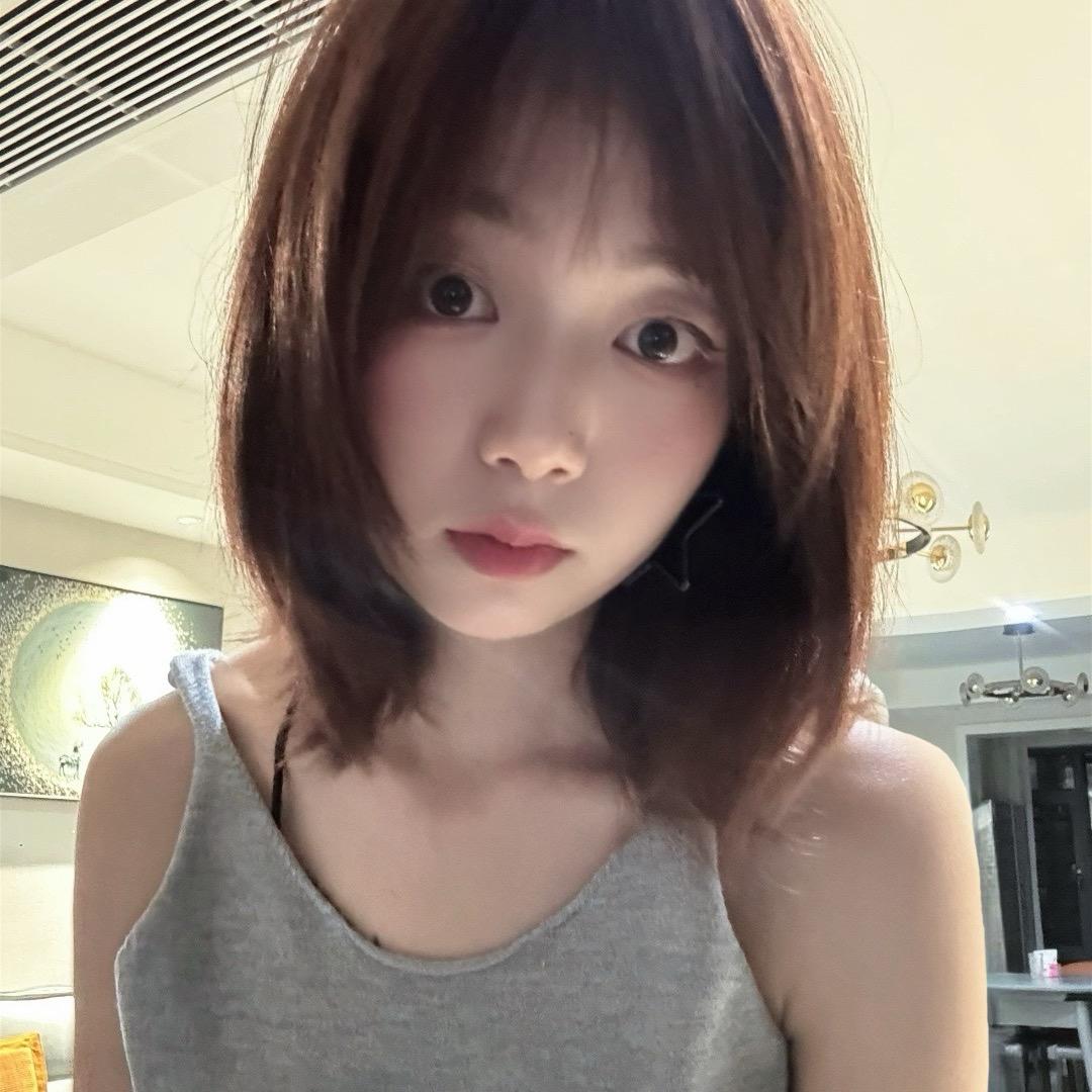 天上掉下个玲妹妹🧍‍♀️