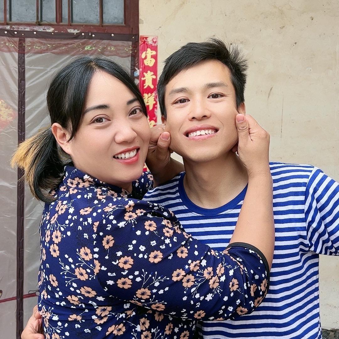 张大嘴（憨妮）收徒