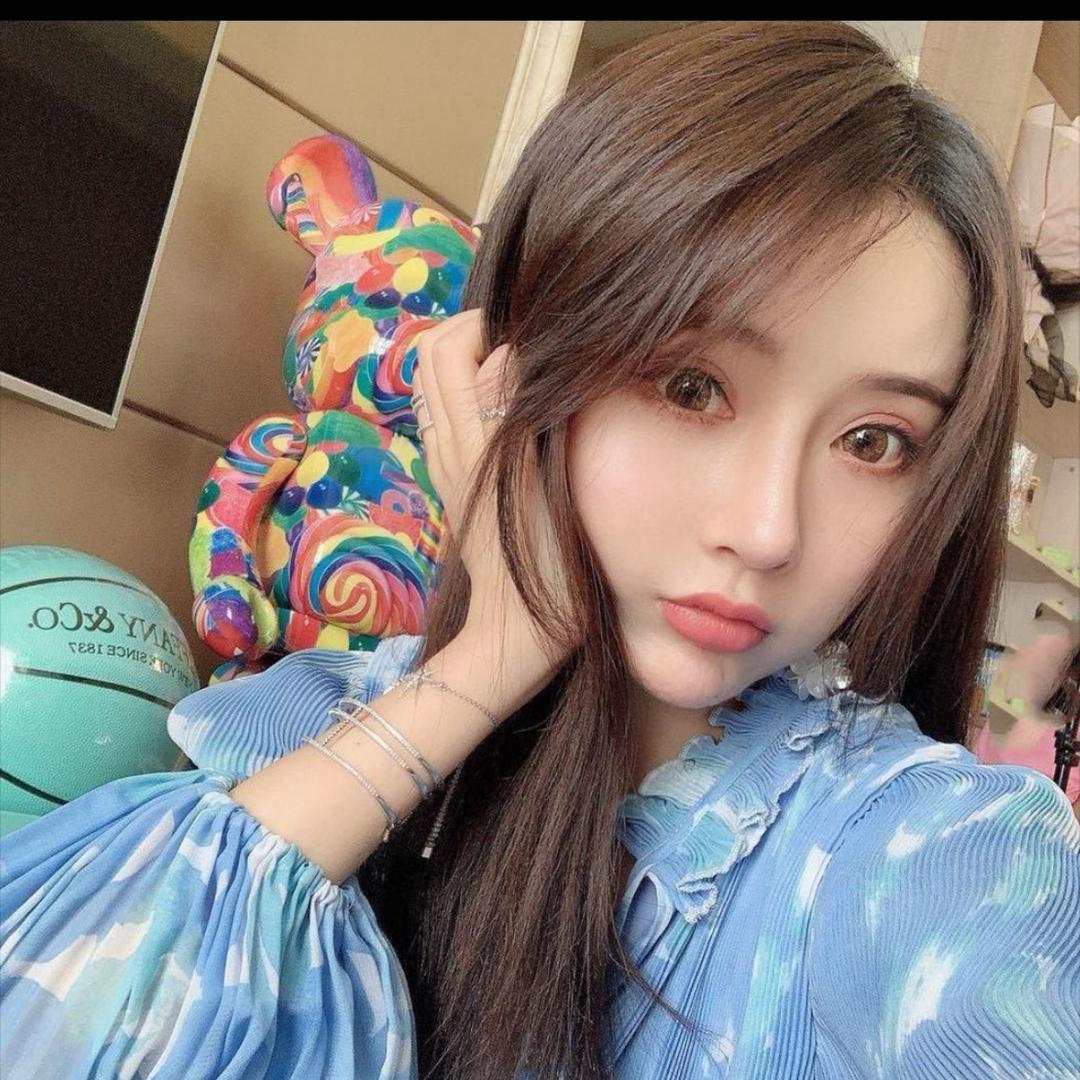 杨依姗(爆款返场)