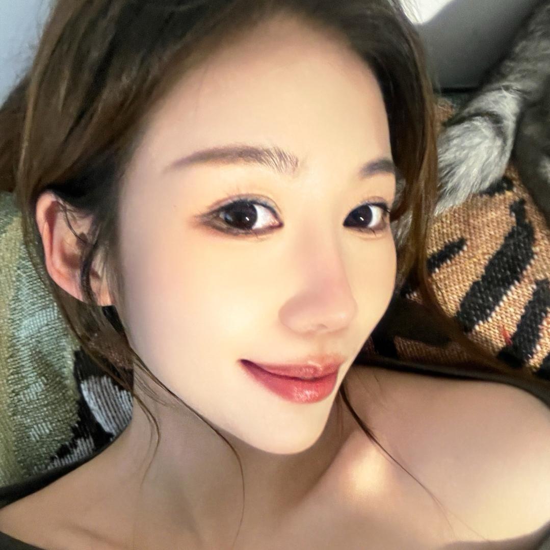 蔓蔓卷儿