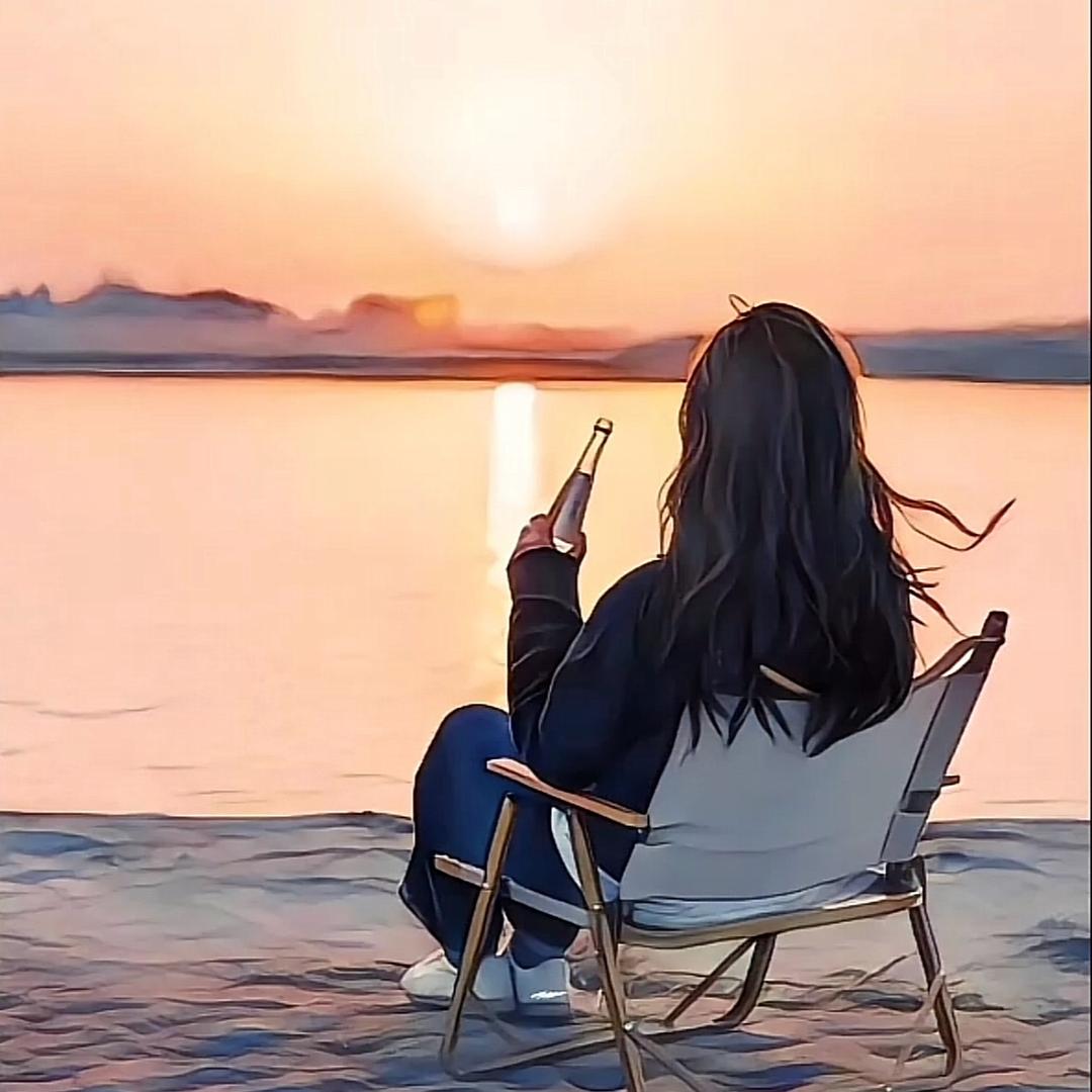 夕阳下的那抹云⛅️头像