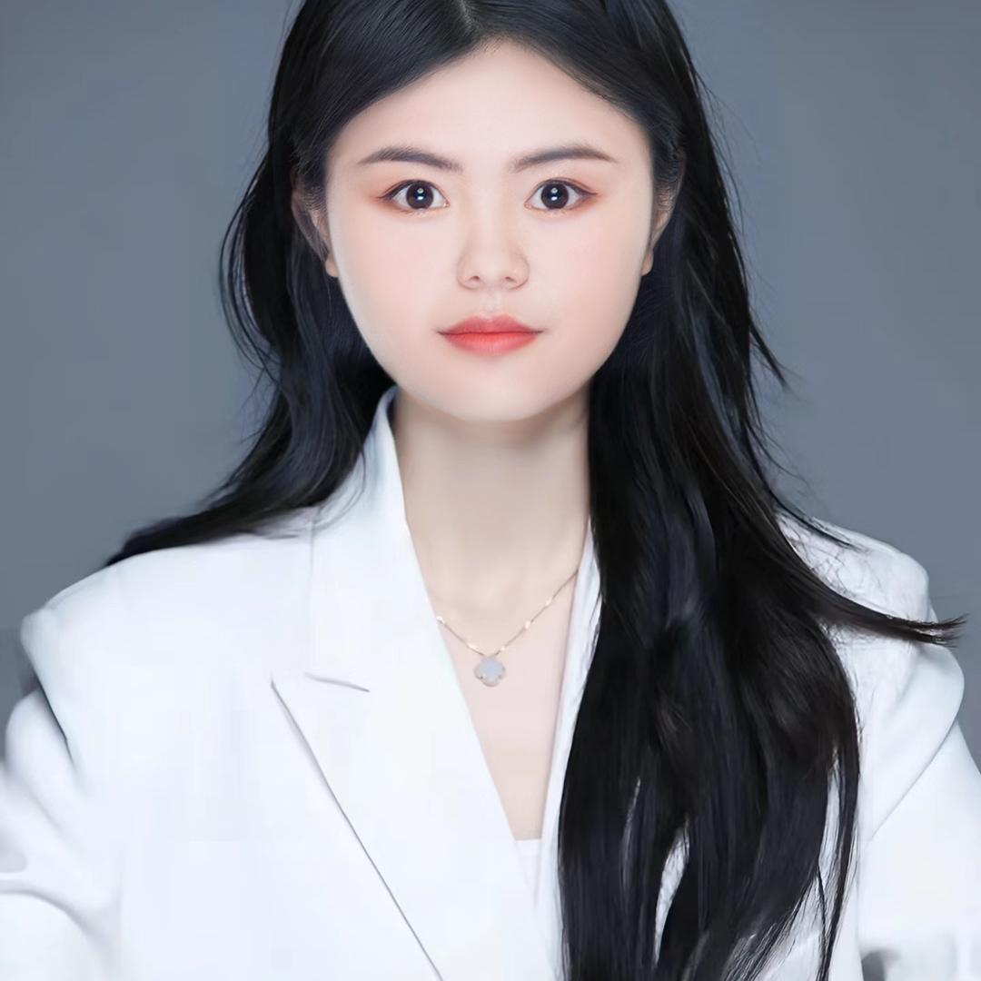 云朵讲会计华智