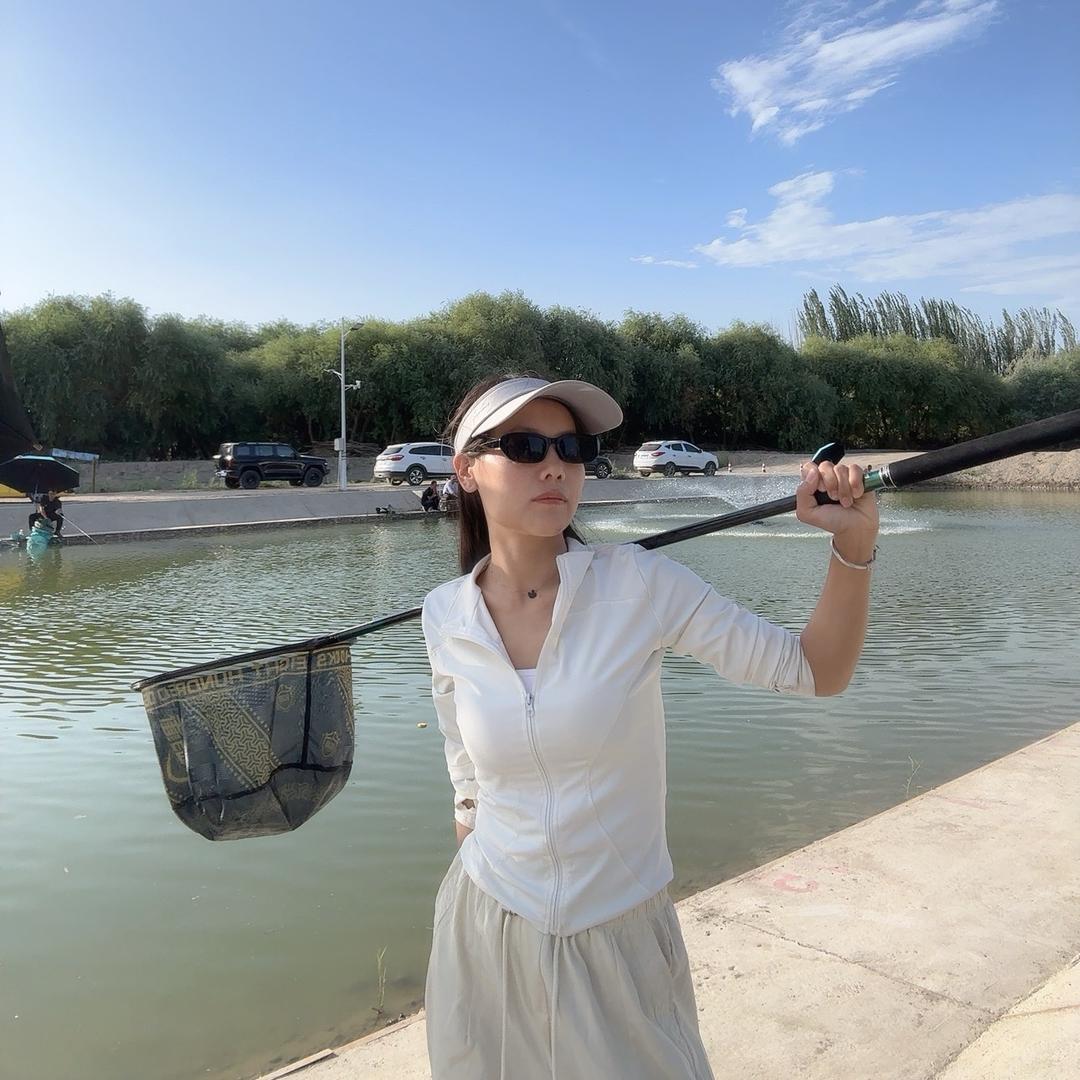 爱钓鱼🎣的高燃