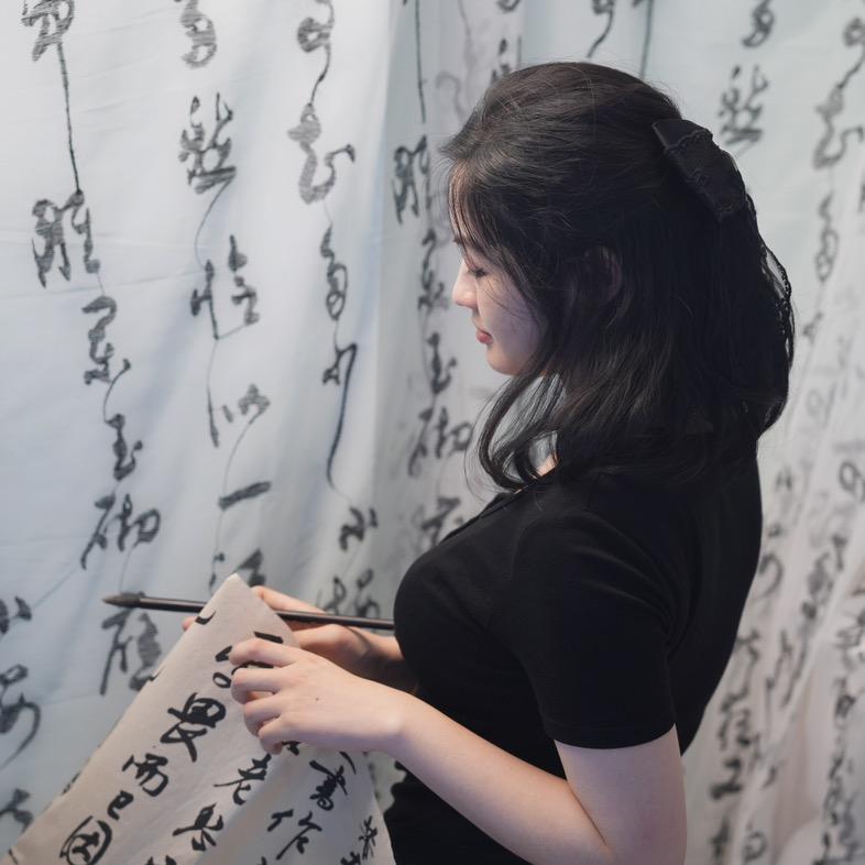 叶子老师🍃（努力练字中）