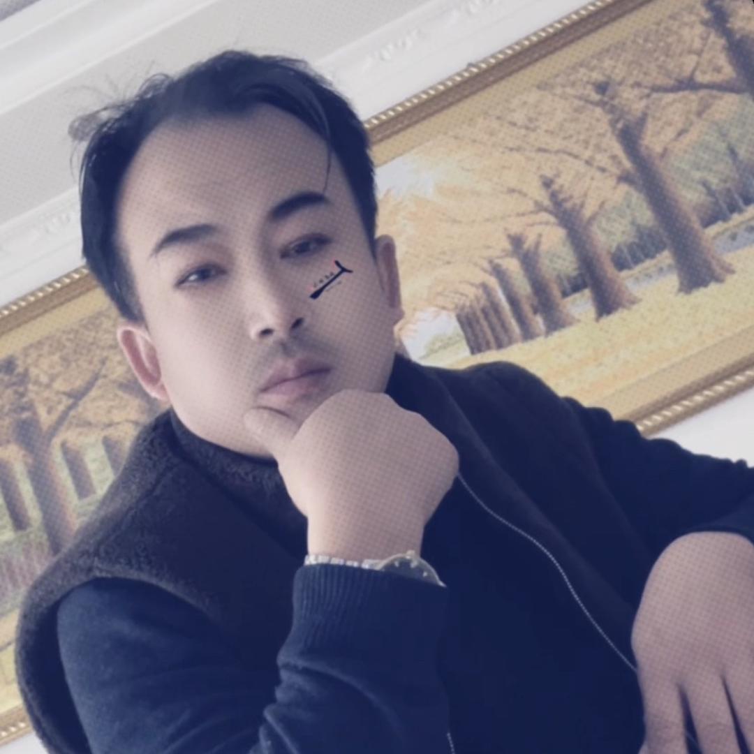 王震