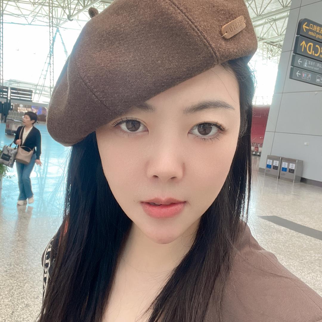 镜中月
