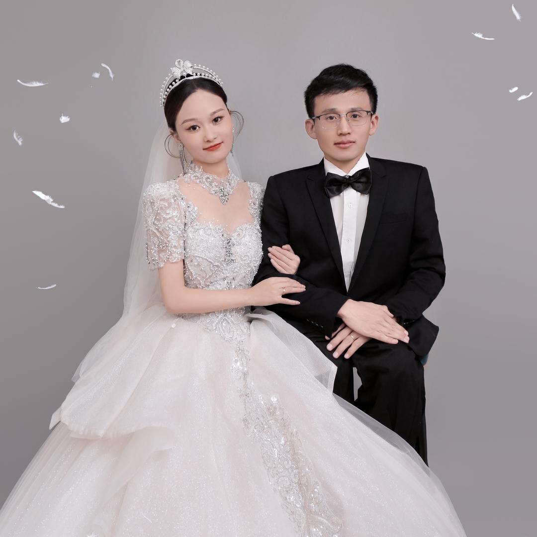晓辉通讯手机维修二手置换