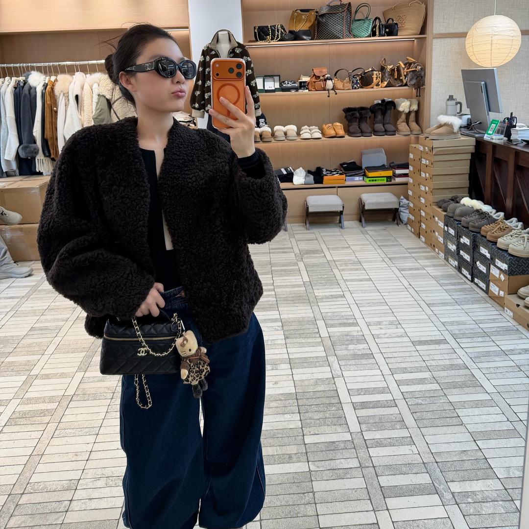 开原市爱时尚服装店