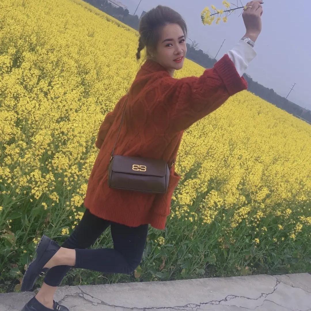 柠檬好酸(拒私聊，请勿连赞）