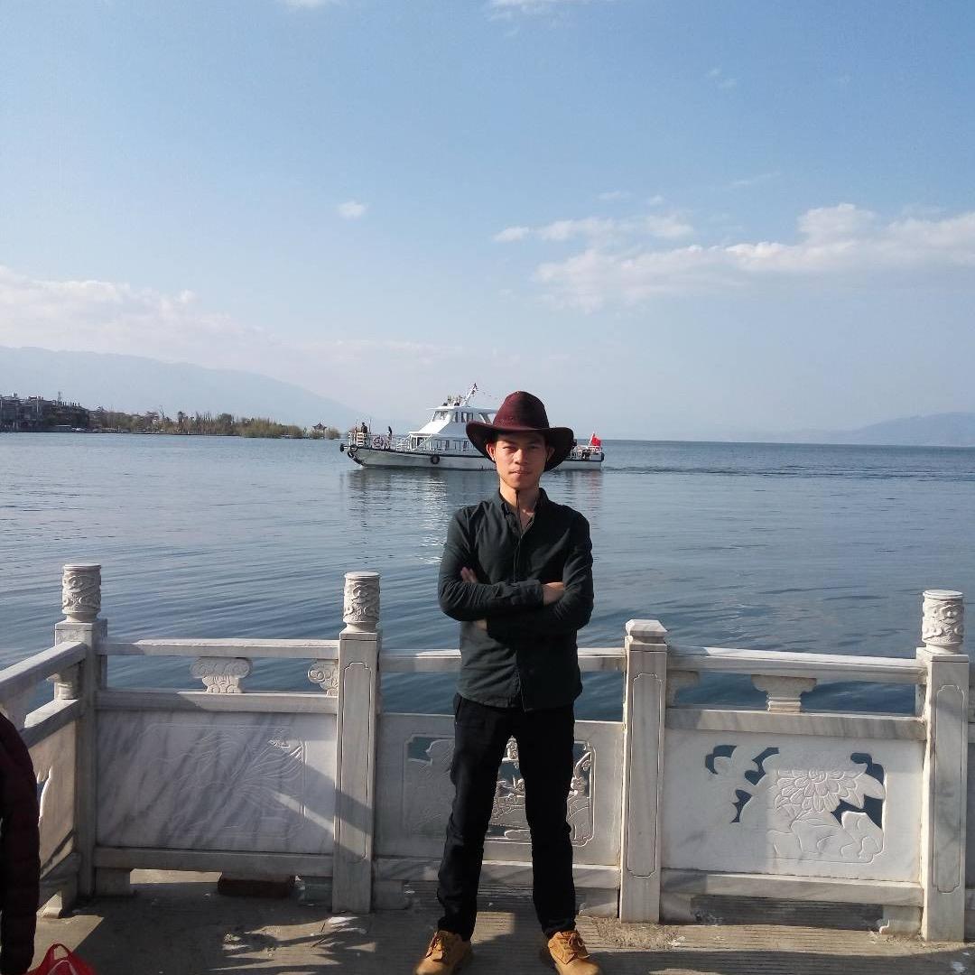 梁小鹏的vlog