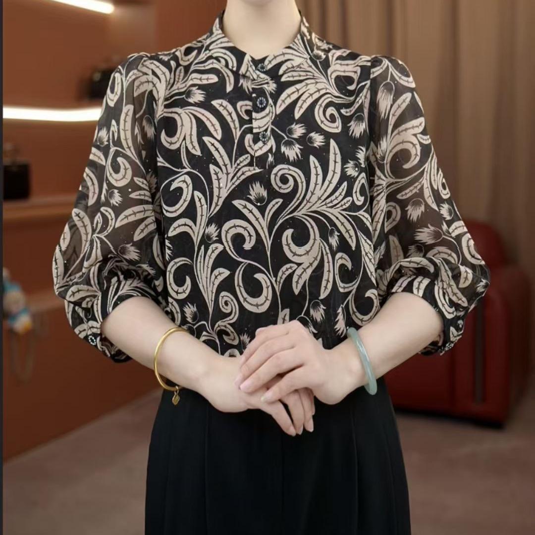 塞宜服饰配件专营店六十五号