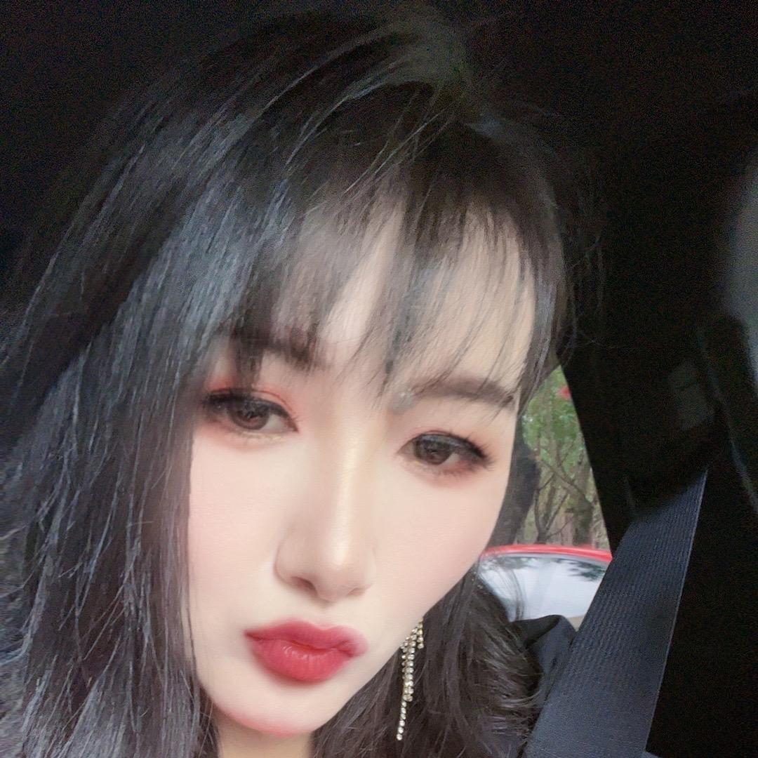 💋倾月轩萱