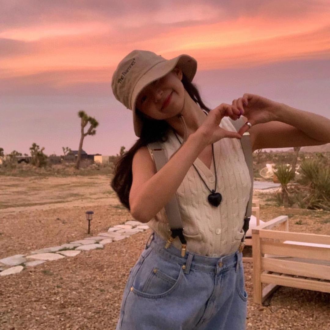 买手一个高高 专注微胖穿搭