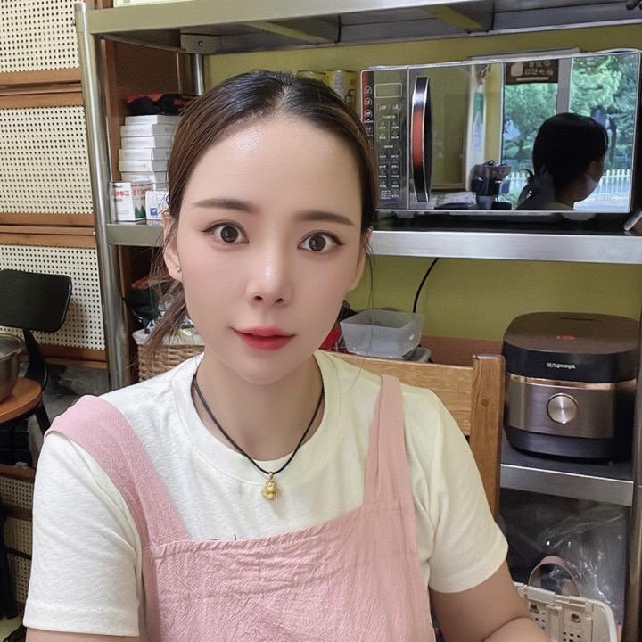 邓小邓.熟食铺子