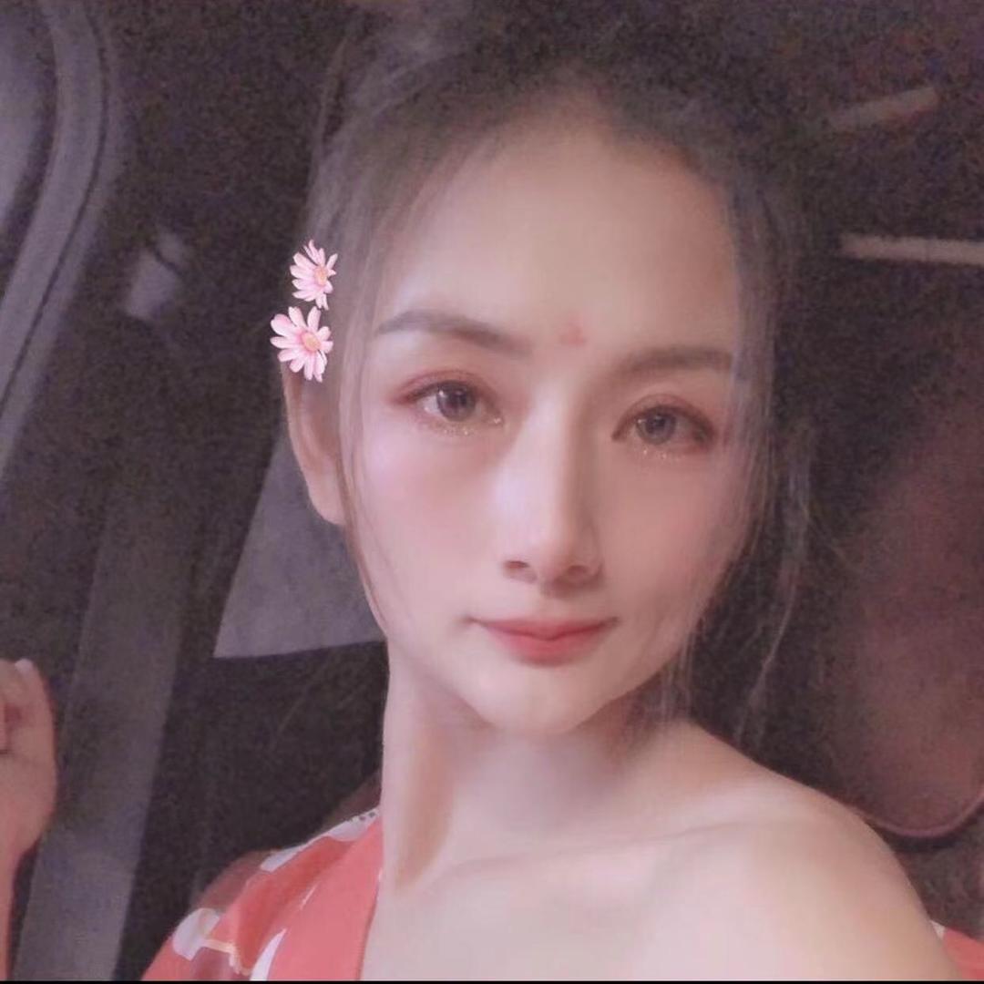 蕾蕾小富婆💃