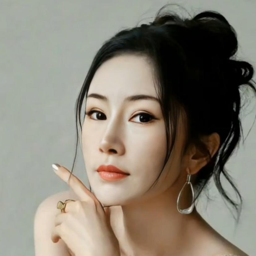 女王小姐姐