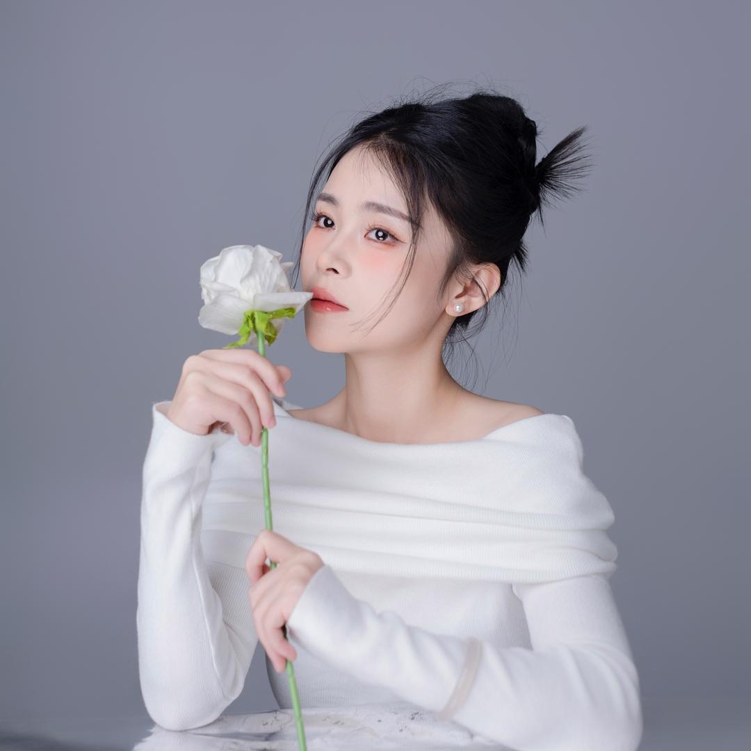 织云轻奢女裤