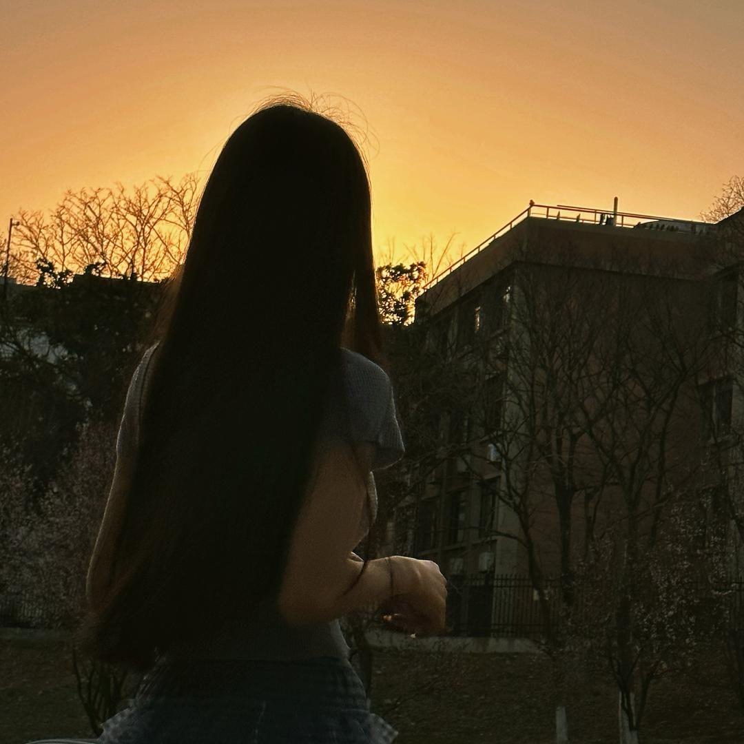 欣欣子上线