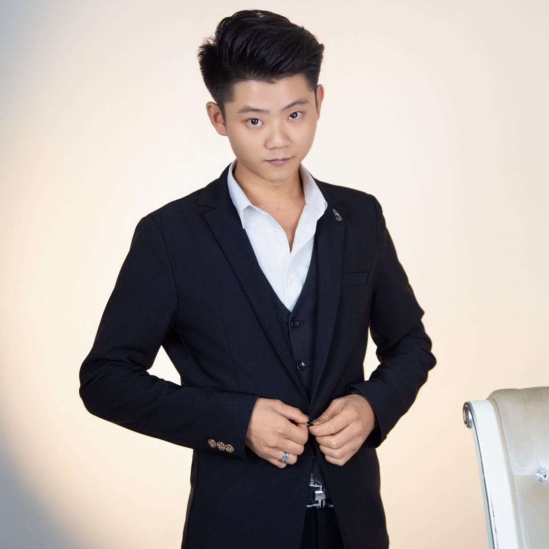 A贵州雨神！（点关注不迷路）