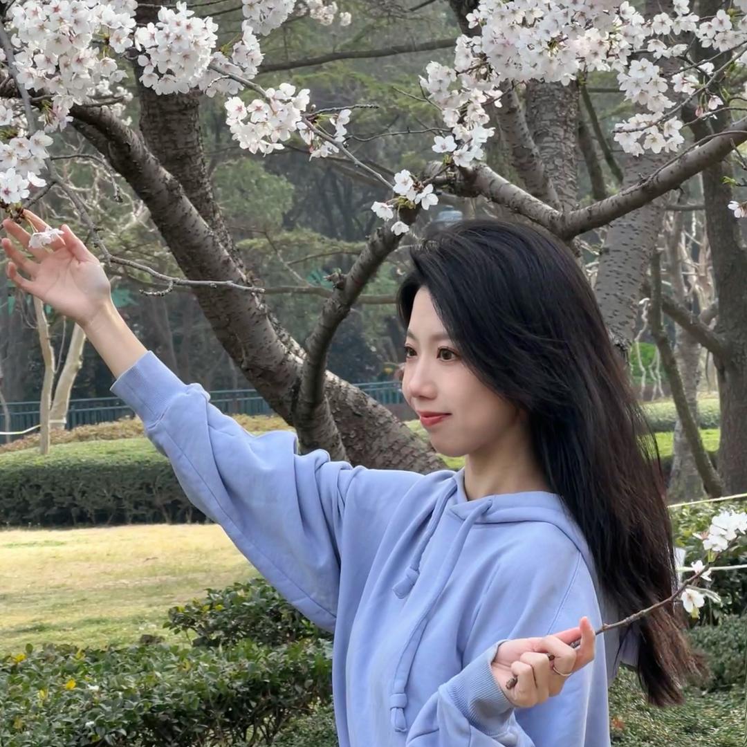 涂兰朵(12.18周年版•ᴥ•)