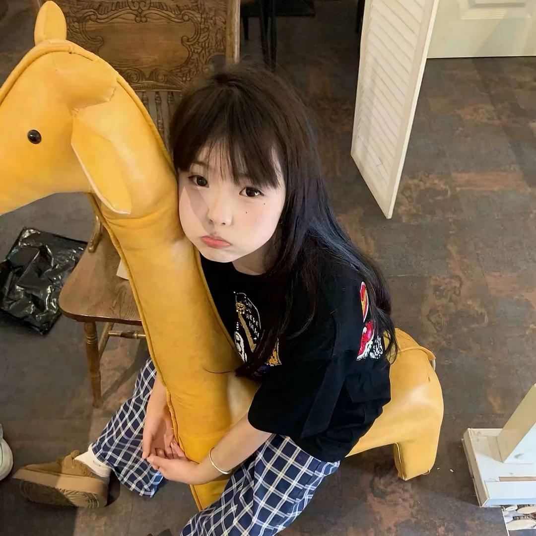 凌点•́‸ก