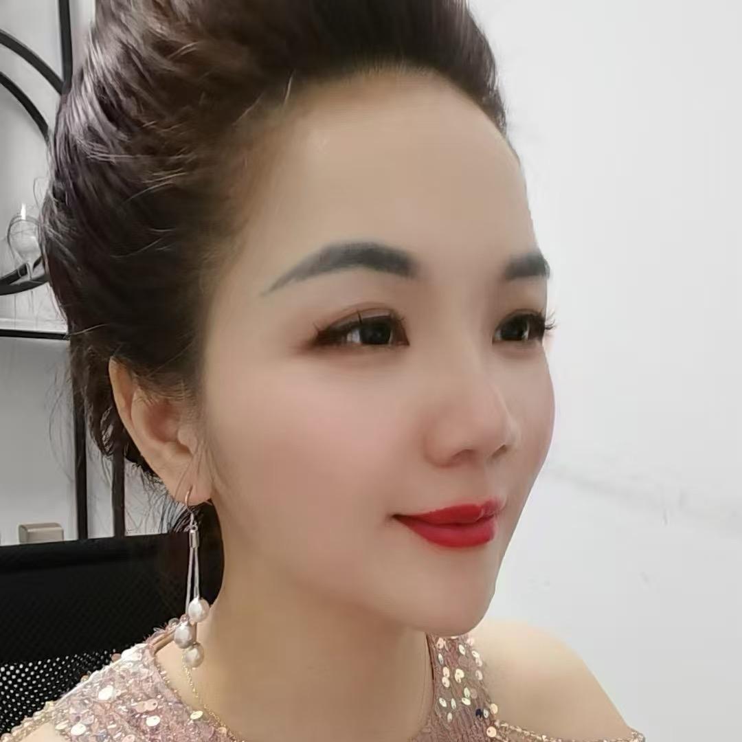 金宝贝😘