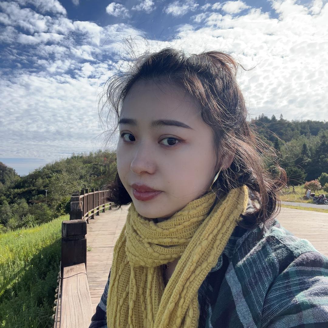 陌上女子人如玉