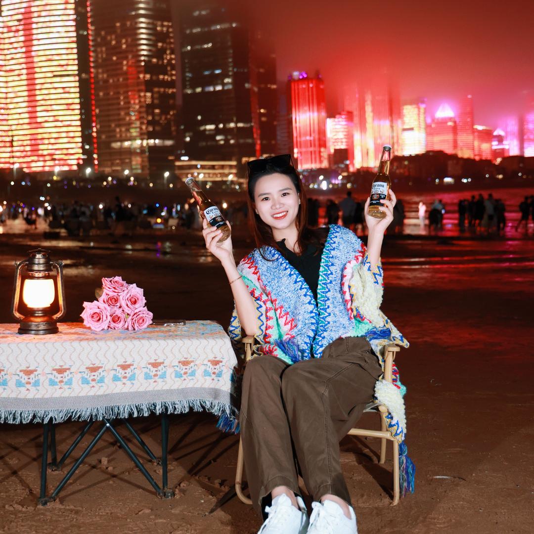 英子