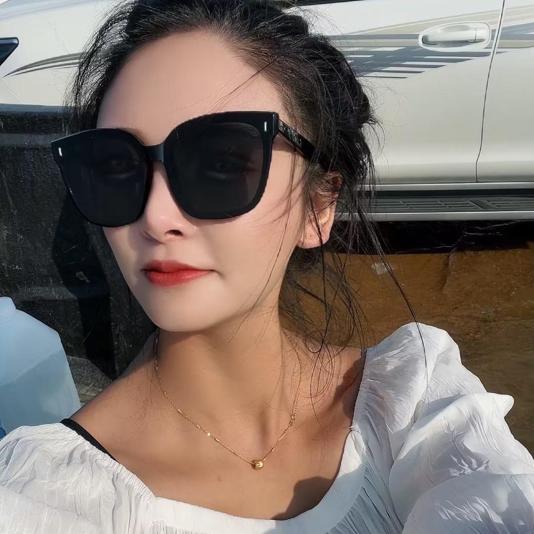 左左，
