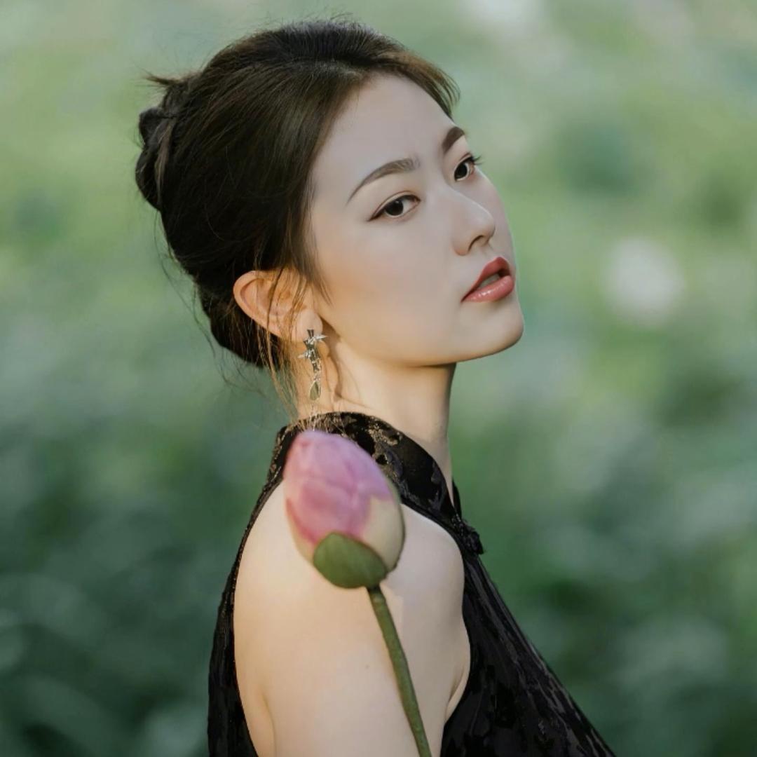 啾一口久久草莓