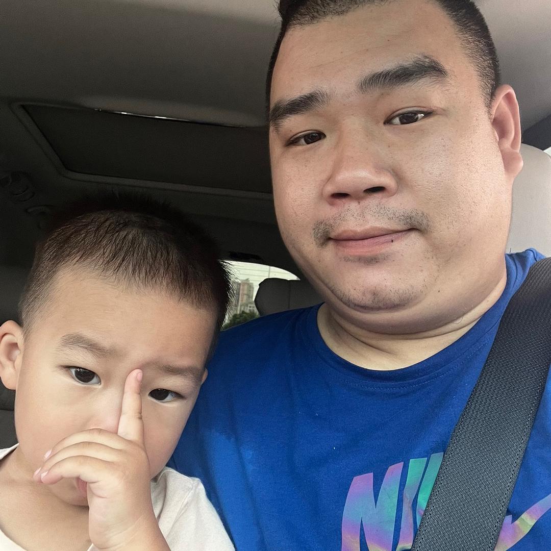 张华创(葵乡邑家陈皮商行)