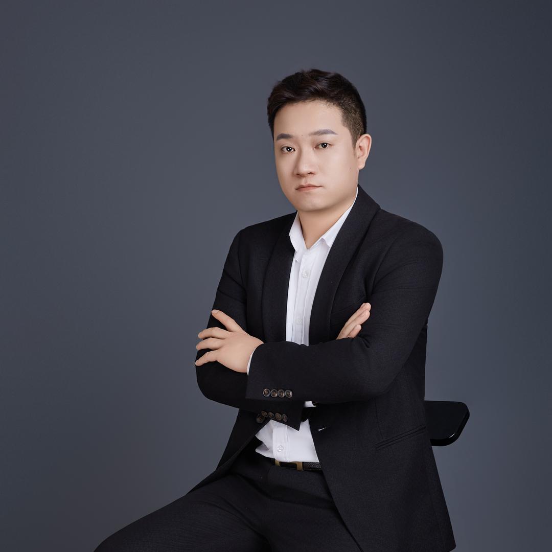 龙哥来了