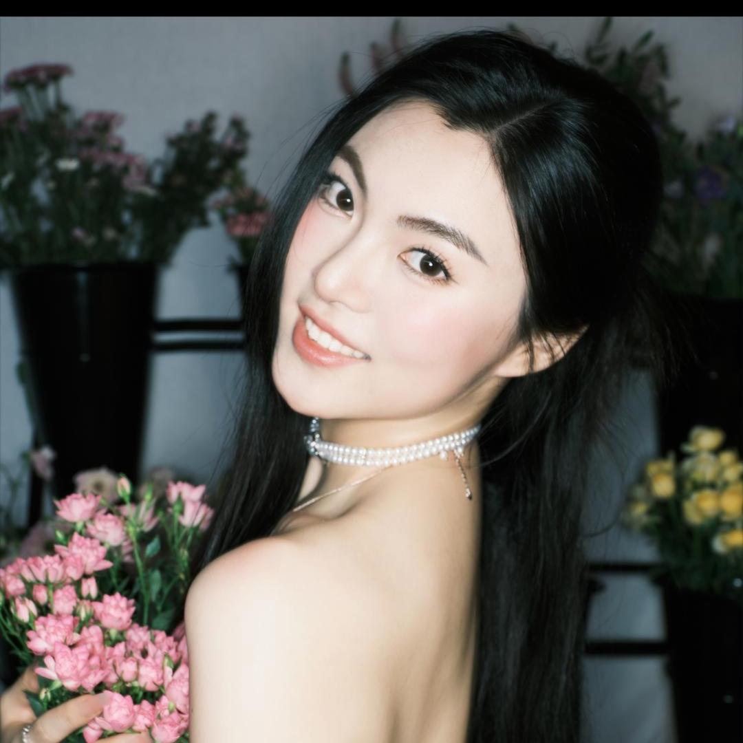 王囡囡奢选女装
