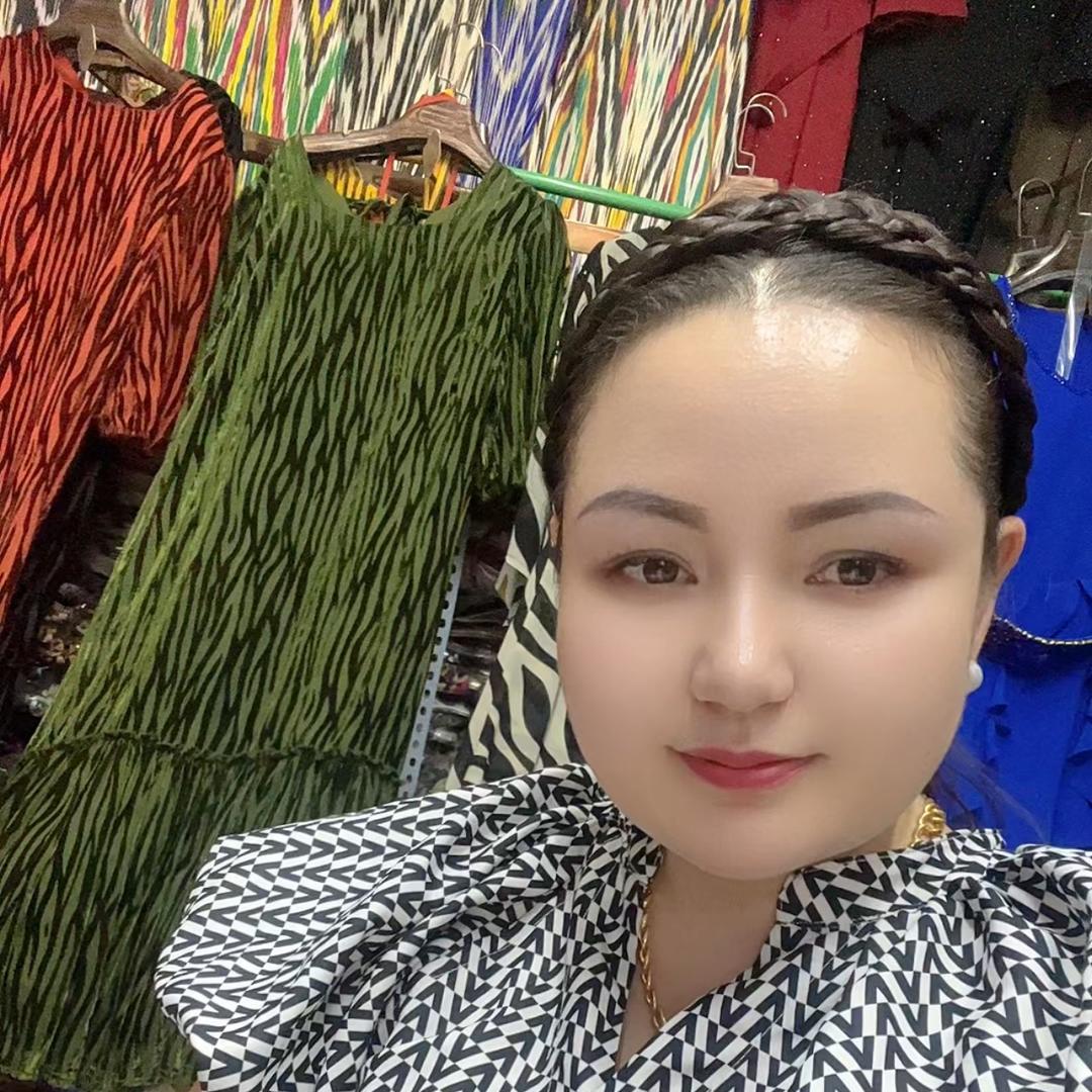 爱富茹姿服装店