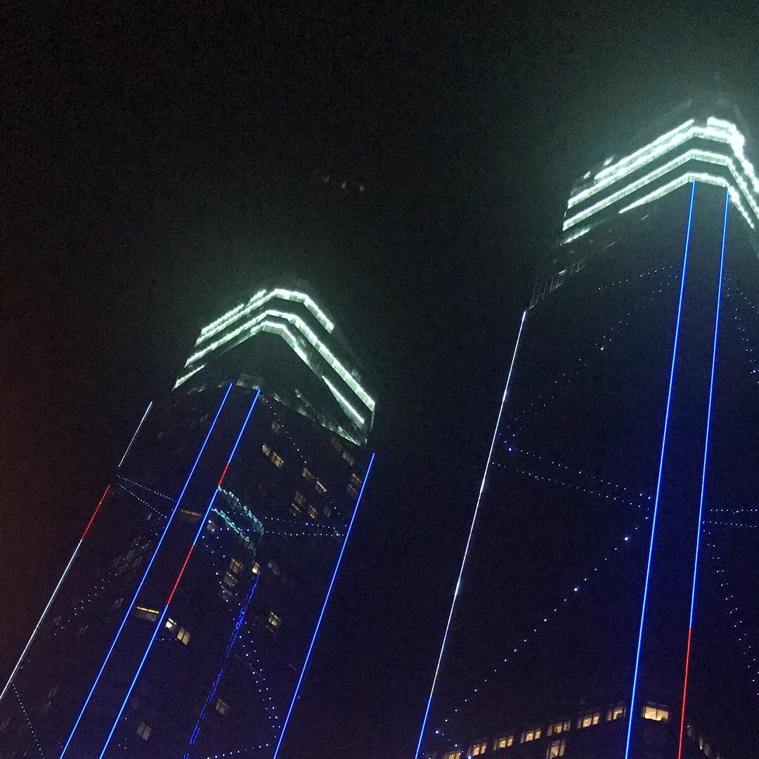 爱青山绿水蓝蓝的天