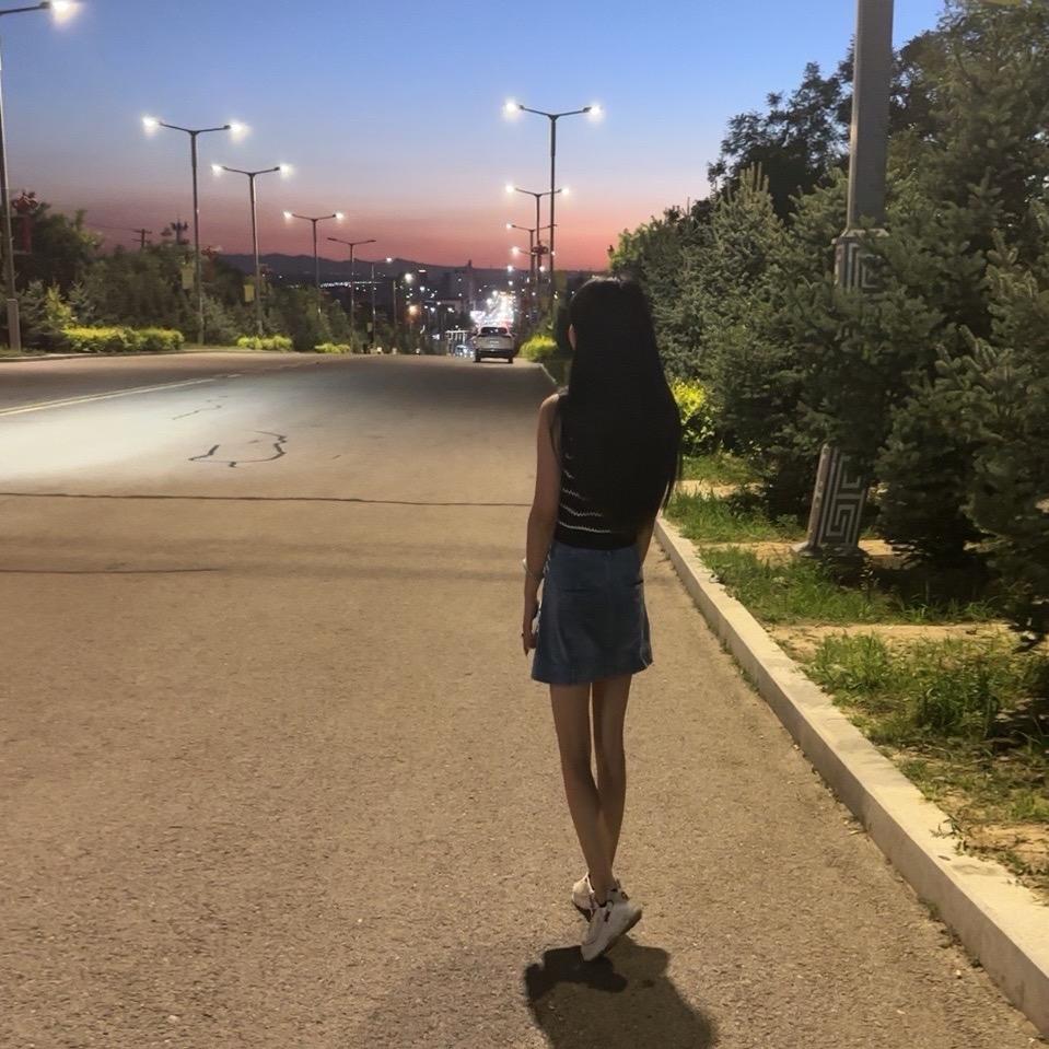 杨。杨