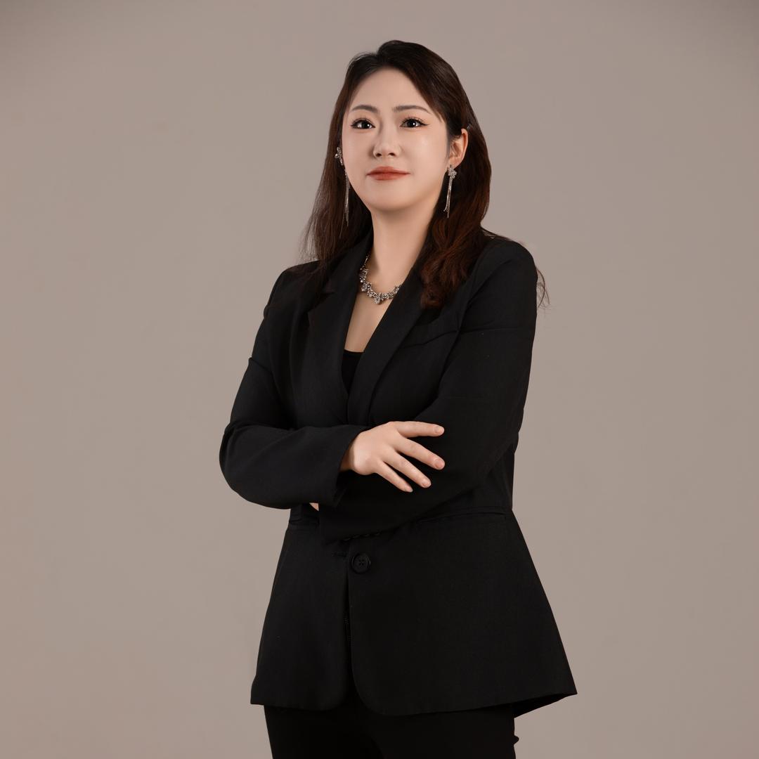 中江实德系统门窗小姐姐