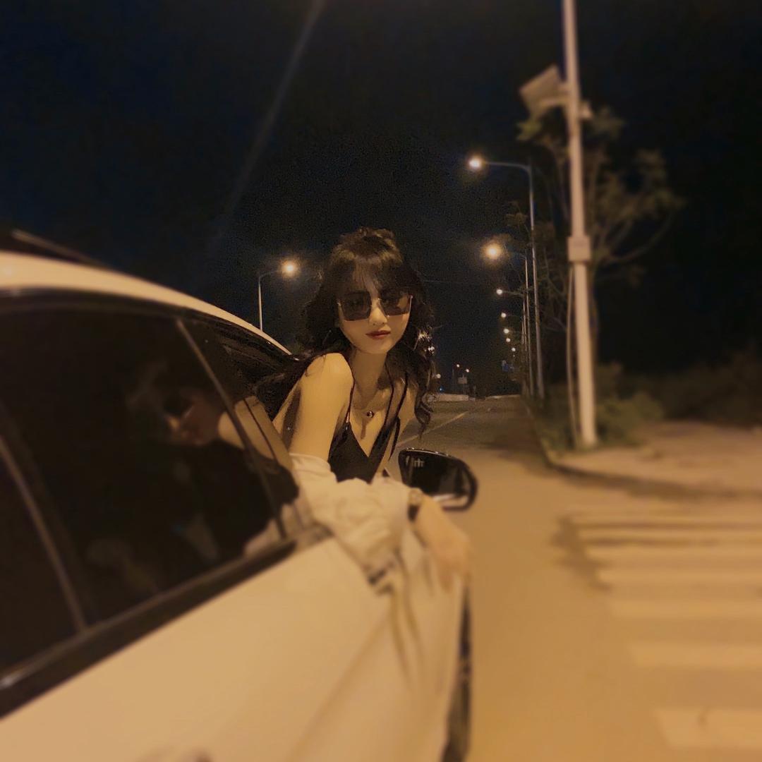 张大小姐女装批发