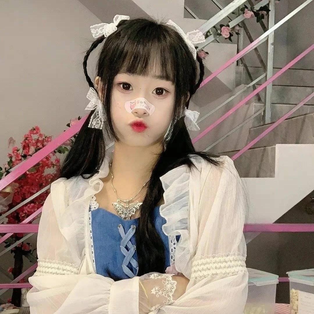 艺1118(⃔ `꒳´ * )⃕↝