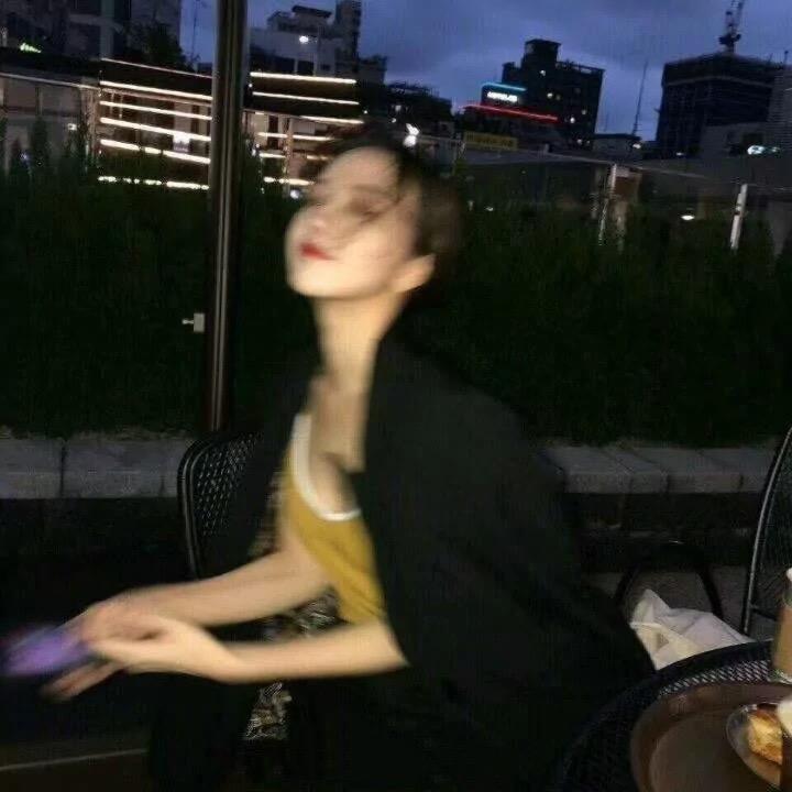 蓉蓉啊。