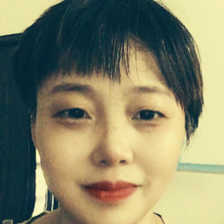 章小妹爱裁缝