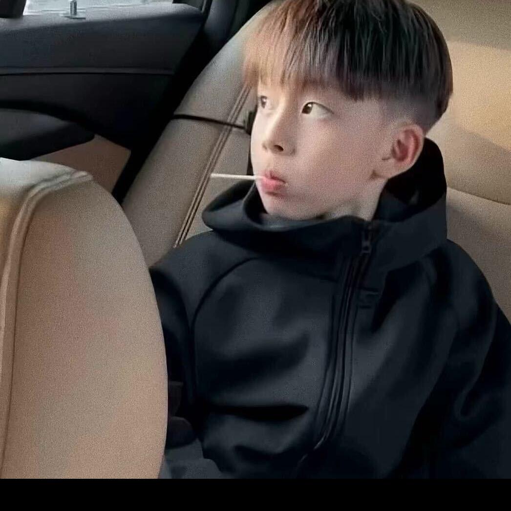 Lntano🕊️🇨🇳.