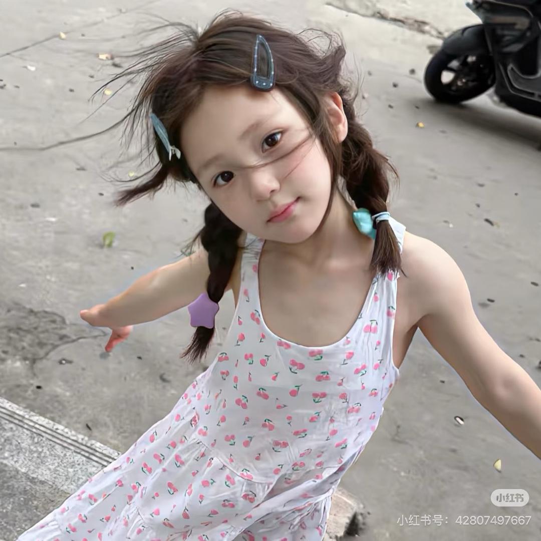 晞晞OvO
