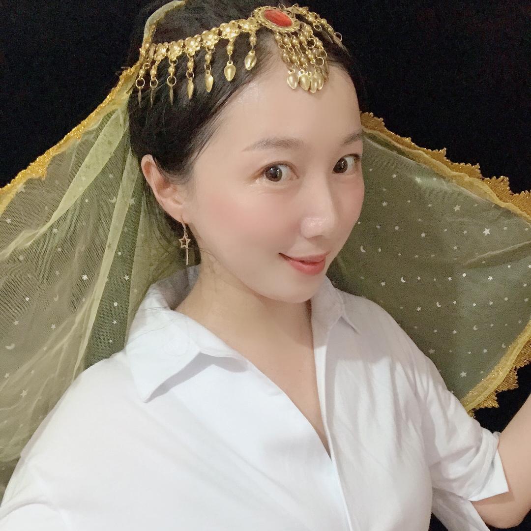 嘉善教瑜伽私教的安妮老师