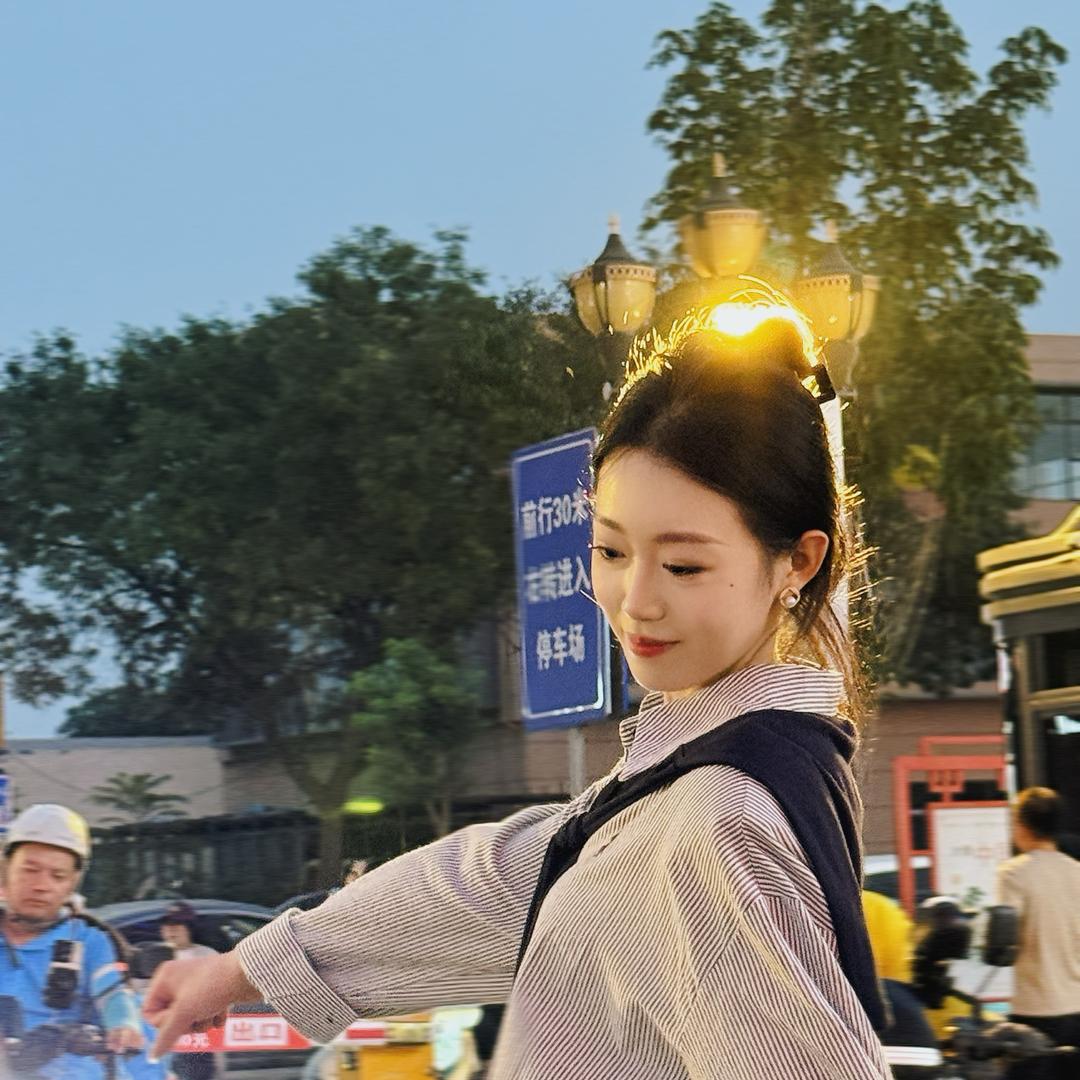 十点半