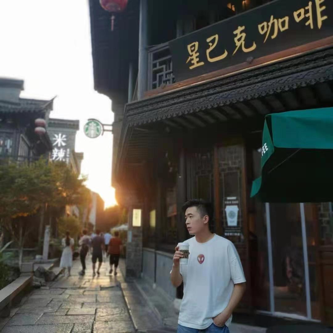 烘焙界的厨子王皓鑫