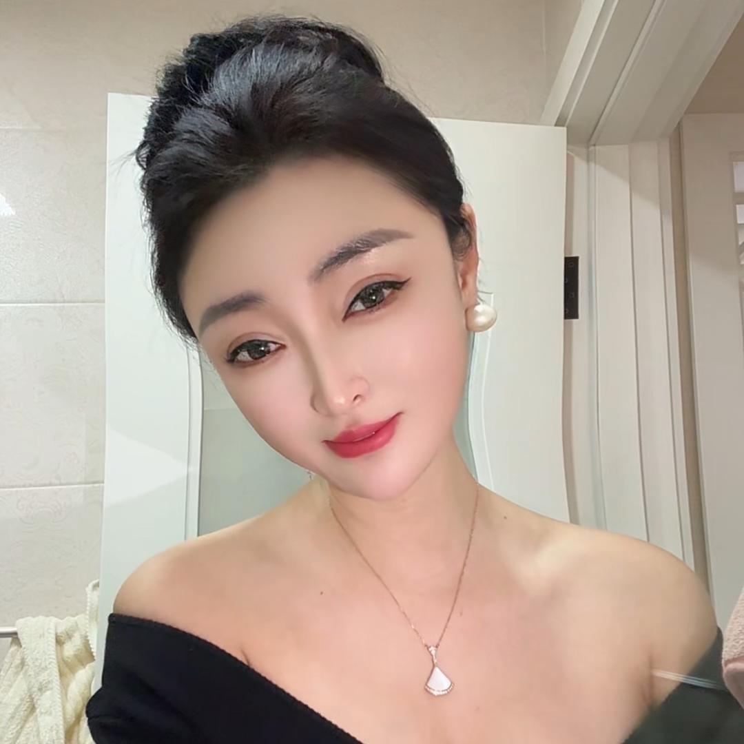 伊曼