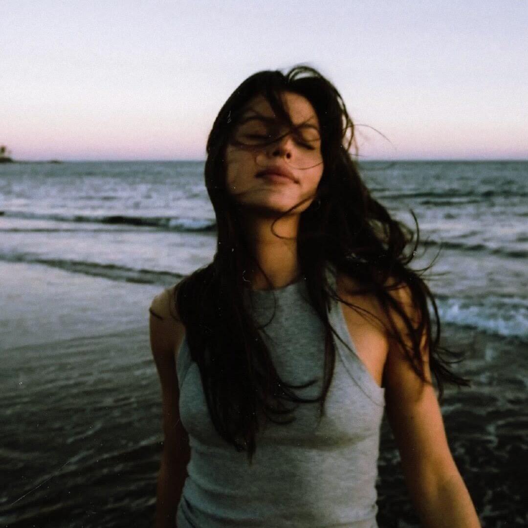 𝑟𝑓𝑚𝑙𝑟.夏婧绾