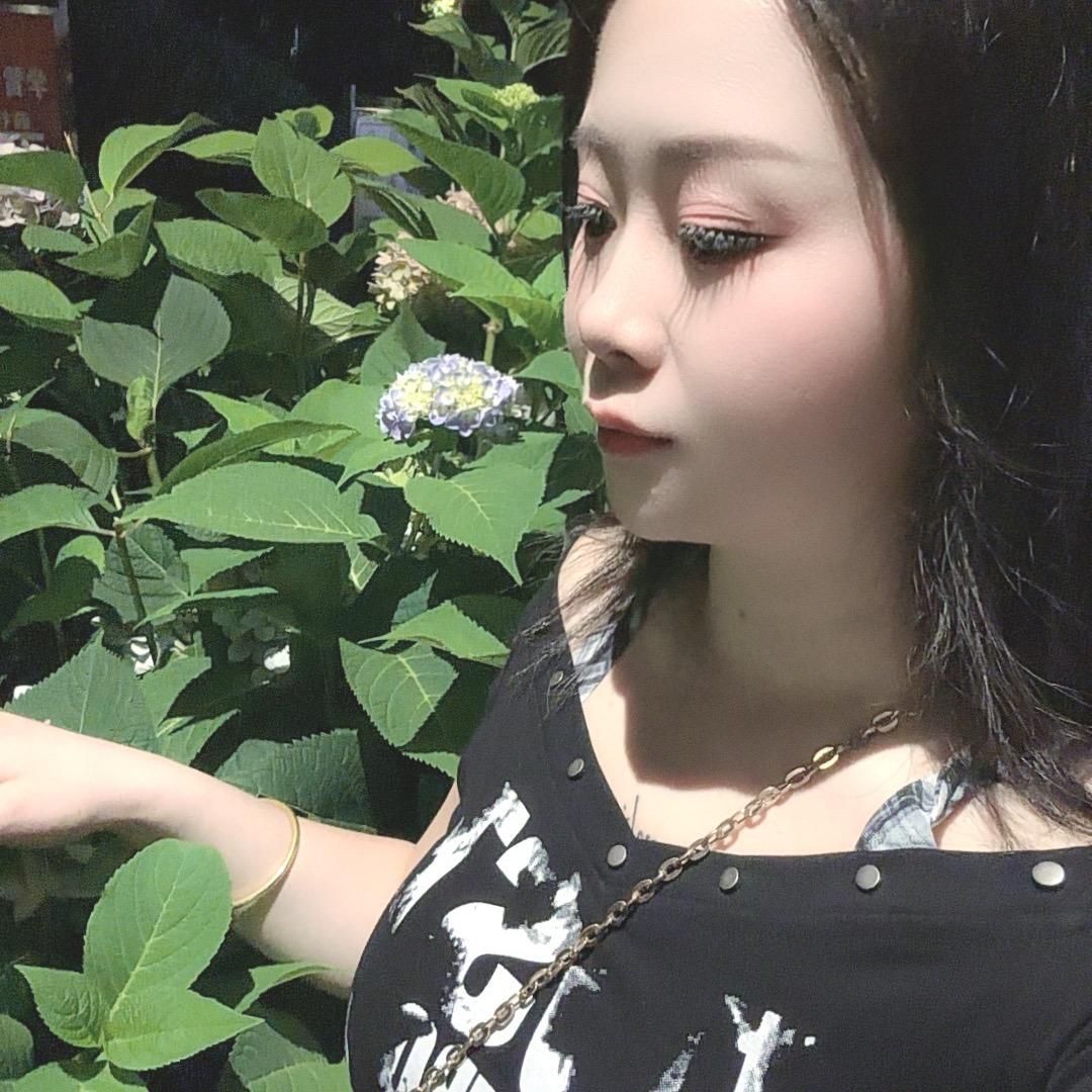 果果😂爱唱山歌